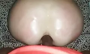 Dubur isteri terbaik ...