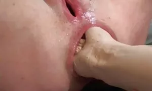 Dubur perempuan mura ...